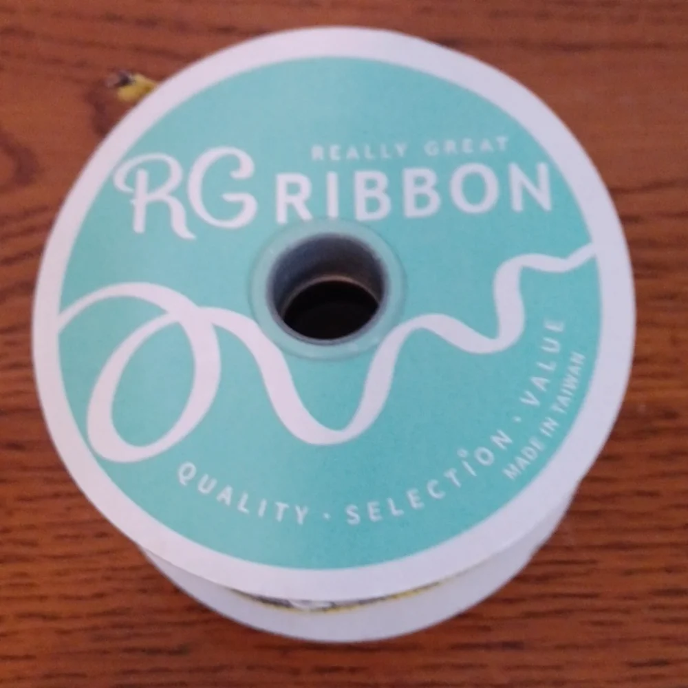 BUMBLE Bee Ribbon - Picture 4 of 5